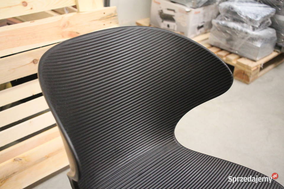 KOMPLET STOLIK do lokalu 2 KRZESEŁKA sprawdz śląskie Pszczyna