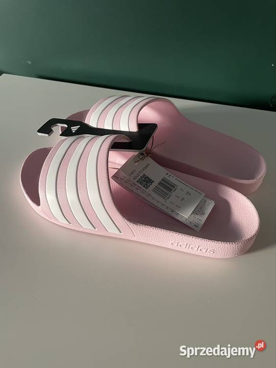 Klapki damskie 37 różowe Adidas Adilette aqua Adidas Toruń