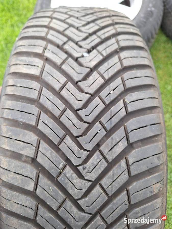 Felgi aluminiowe audi 15 z oponami 19565 r15 Samochodowe Bukówiec Górny