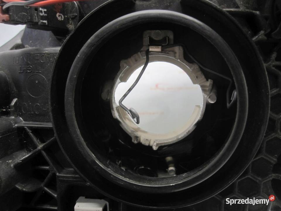 NISSAN NOTE II E12 15 DCI 15r Lampa prawy przód osobowe Oświetlenie Kielce sprzedam