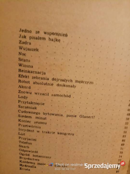 Między innymi makabra książki Warszawa