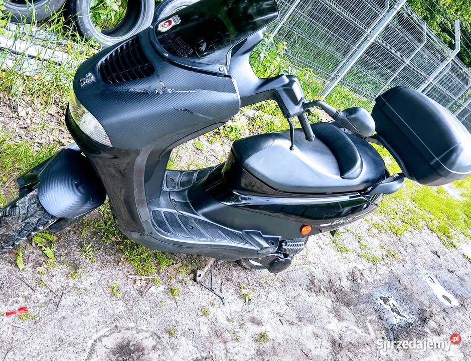 Peugeot elyseo zamienię 4KM Peugeot Puławy