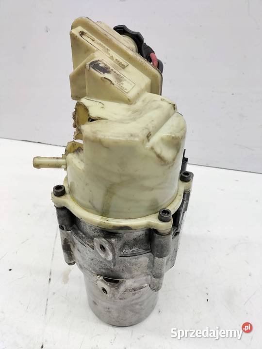 POMPA WSPOMAGANIA P68059525AM Dodge Charger VII Rok produkcji 2019