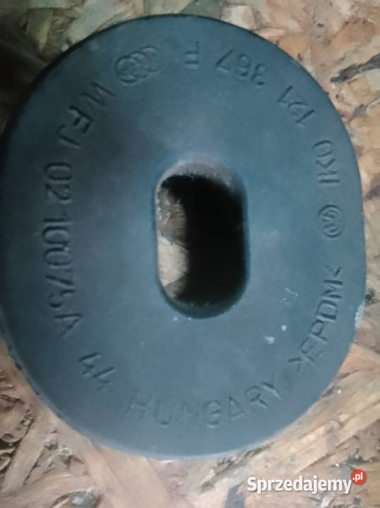 Pokrywa silnika kompletna VAG Rok produkcji 2001