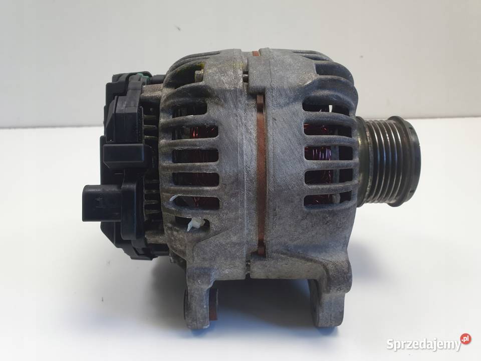 Audi A4 B7 20 TDI ALTERNATOR bosch 06F903023F