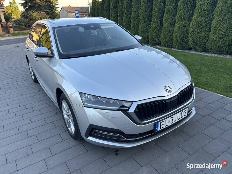 Skoda Octavia 20 TDI 2020r Ambition Samochody osobowe łódzkie Sieradz sprzedam