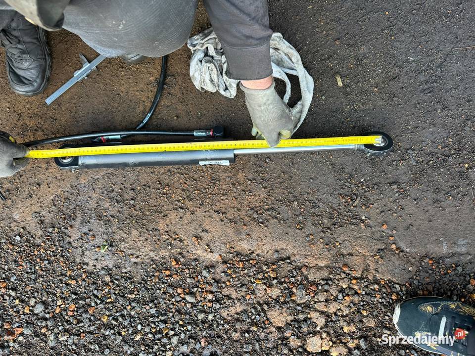 Siłownik hydrauliczny dwustronnego działania Układ kierowniczy Części maszyn i innych pojazdów Antonie
