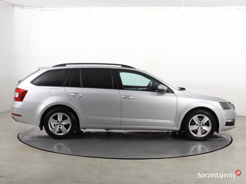 Skoda Octavia 14 TSI przyciemniane szyby Katowice