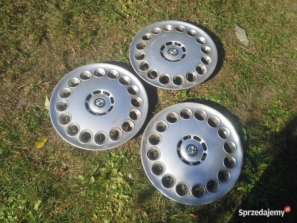 Kolpak dekiel VOLVO 15 na sztuki v40 s40 c30 v70 Pozostałe Pionki