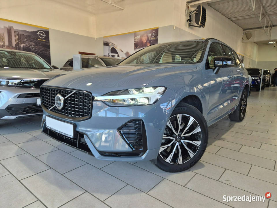 Volvo XC 60 B4 Mild Hybrid 197 Plus Dark II 2017 warmińsko-mazurskie