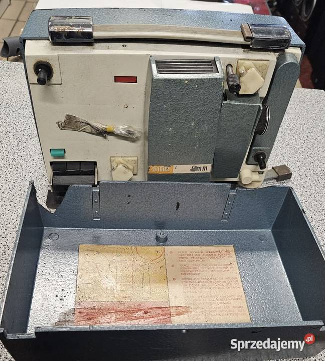 Rzutniki i przezroczy slajdów projektor 8 mm Grodków