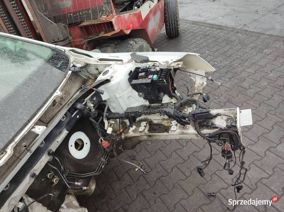 ĆWIARTKA LEWA PRZÓD SKODA OCTAVIA III LF9F osobowe Pozostałe Lipno