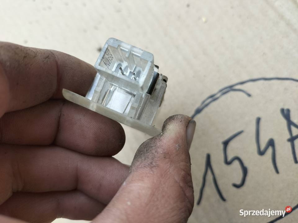LAMPKA OŚWIETLENIA BAGAŻNIKA VOLVO V70 osobowe Kamień-Kolonia sprzedam