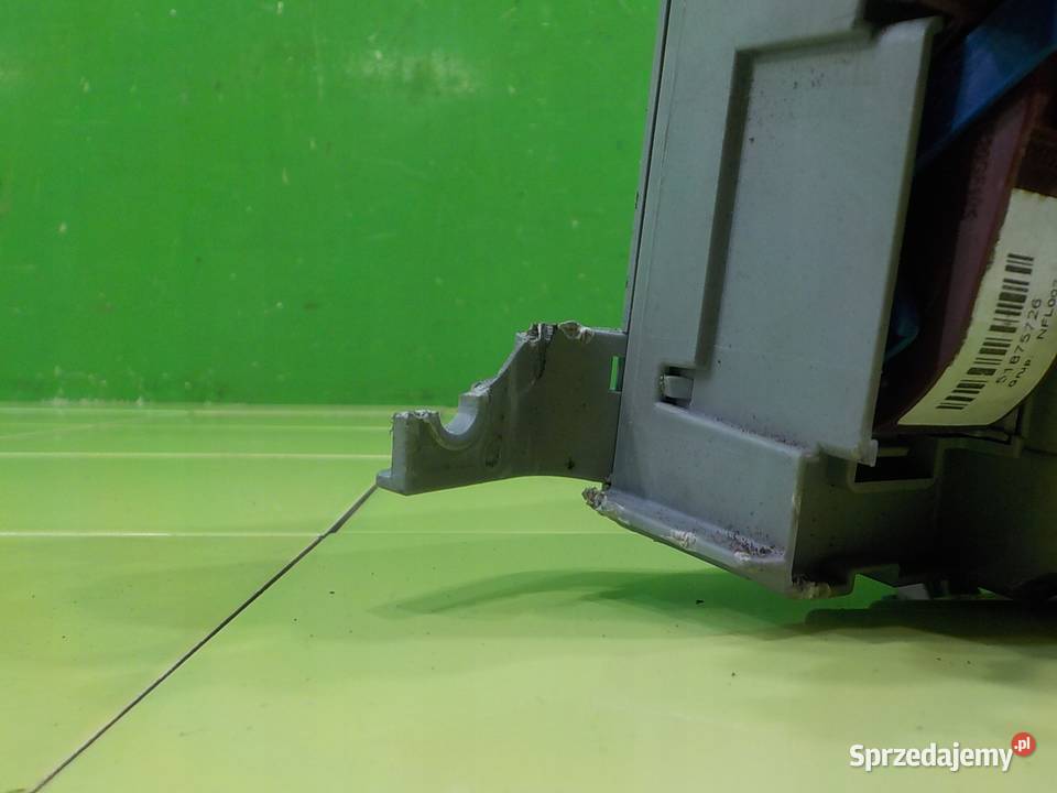 FIAT DOBLO II 13 MJET 12r skrzynka bezpiecznikow osobowe Suków