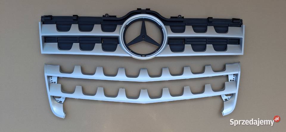 MERCEDES AROCS ANTOS GRILL ATRAPA PRZÓD ORYGINAŁ Bieleń