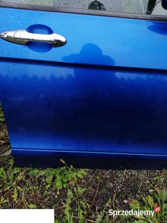 HONDA FRV FRV 2005 DRZWI PRAWY PRZÓD B520P Kozubszczyzna