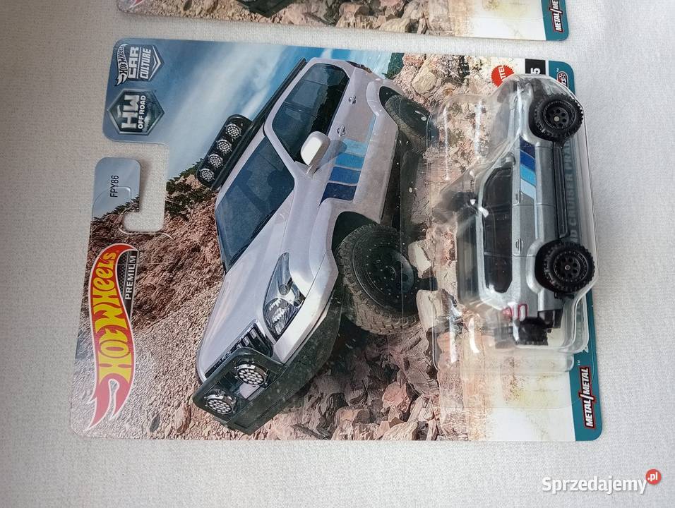 Hot Wheels 2 x Premium 05 Toyota Land Cruiser Metal  sprzedam