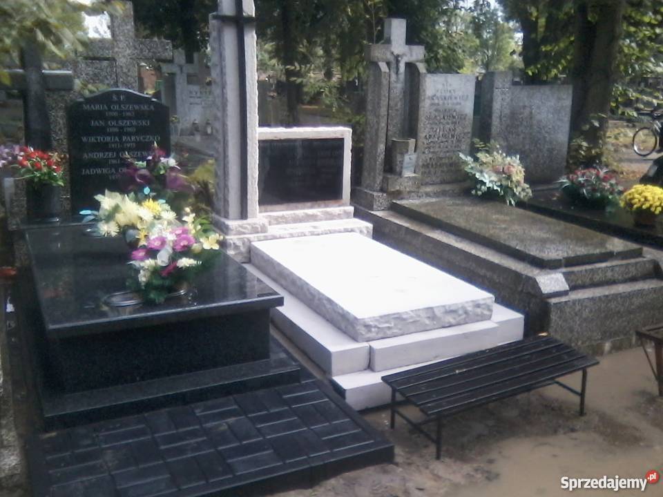 Renowacja czyszczenie nagrobków pomników granit Warszawa