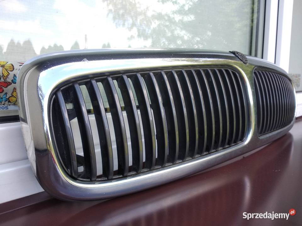 Jaguar XJ X300 grill atrapa przednia chrom Sieradz