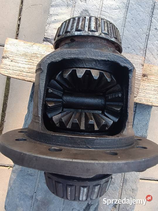 Mechanizm różnicowy mostu ŻUK