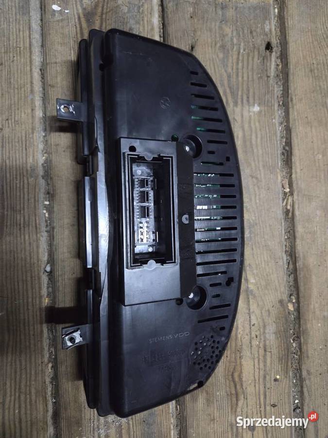 Licznik Passat b6 20 TDI Łagów