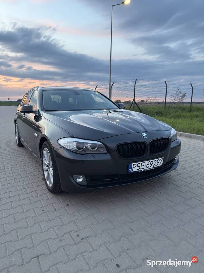 BMW Seria 5 F11 2013 520D 184 automat Rok produkcji 2013 Śrem