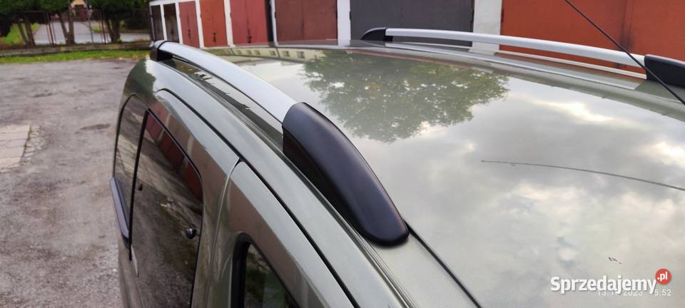 Końcówki relingu Berlingo Partner 2xprzod 1x tył osobowe