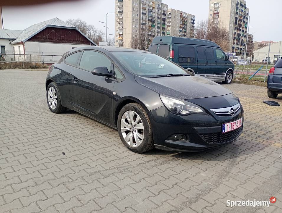 Opel Astra J GTC 17 Diesel ładny 110KM Zamość
