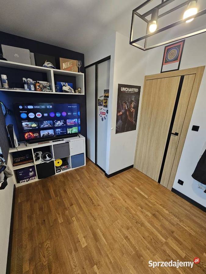 Apartament straconka taras 2 parkingi Czynsz 90 apartamentowiec Bielsko-Biała sprzedam
