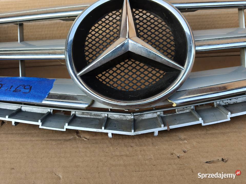 Atrapa grill Mercedes W 169 Rok produkcji 2007 Buczek