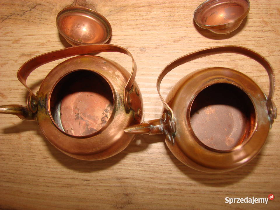 mały miedziany czajniczek Pruszcz Gdański