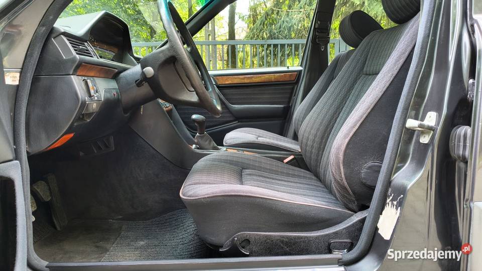 MERCEDESBENZ W124 25 TURBO DIESEL CLIMATRONIC Zgierz