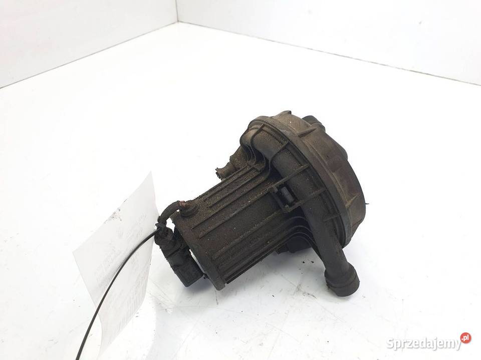 POMPA WTÓRNA POWIETRZA AUDI A8 D3 06A131333D