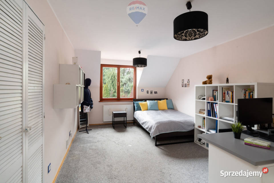 Klimatyczny dom odrębne mieszkanie duża działka 6810zł/m2 Jerzykowo