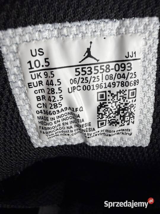 ButySneakersy Air Jordan 1 Low Triple Black Katowice