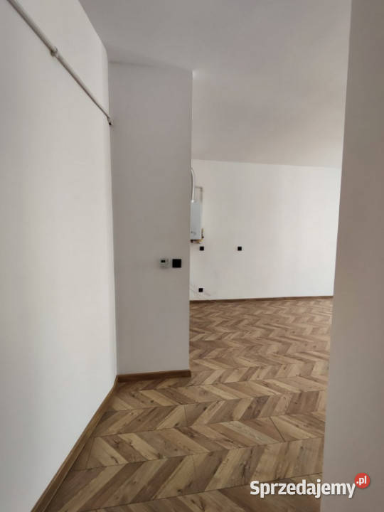 Na sprzedaż przestronne mieszkanie w centrum Piętro 1