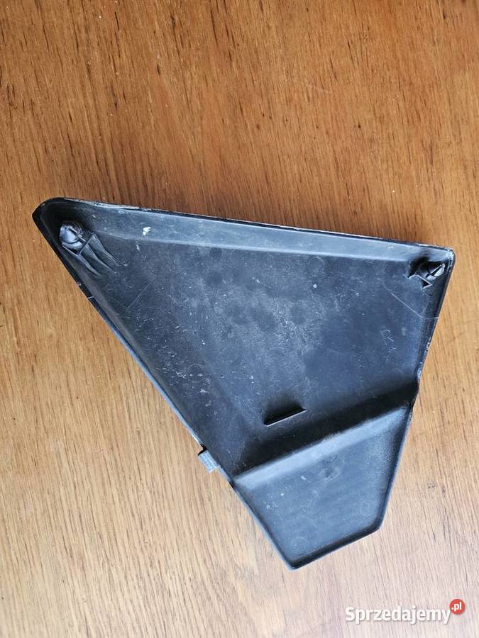 Boczek prawy czarny oryginalny Honda VT500C Lublin