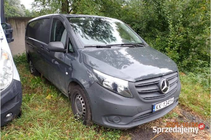 MERCEDESBENZ VITO 2021 195000 ccm 163 163KM Mercedes-Benz Warszawa