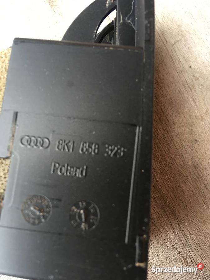 uchwyt na monety AUDI A4 A5 Q5 8k1858323 deski rozdzielcze, konsole