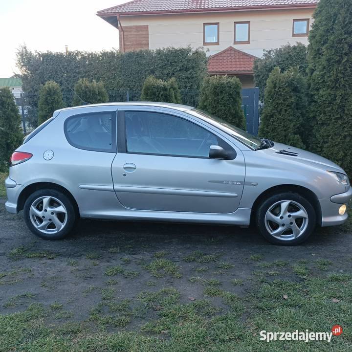 Peugeot 206 16 16v Quiksilver doinwestowany nowe 1600cm3 Rzeszów sprzedam