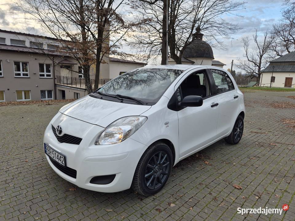 TOYOTA YARIS II 2009 13 BENZYNA LIFT podkarpackie Haczów