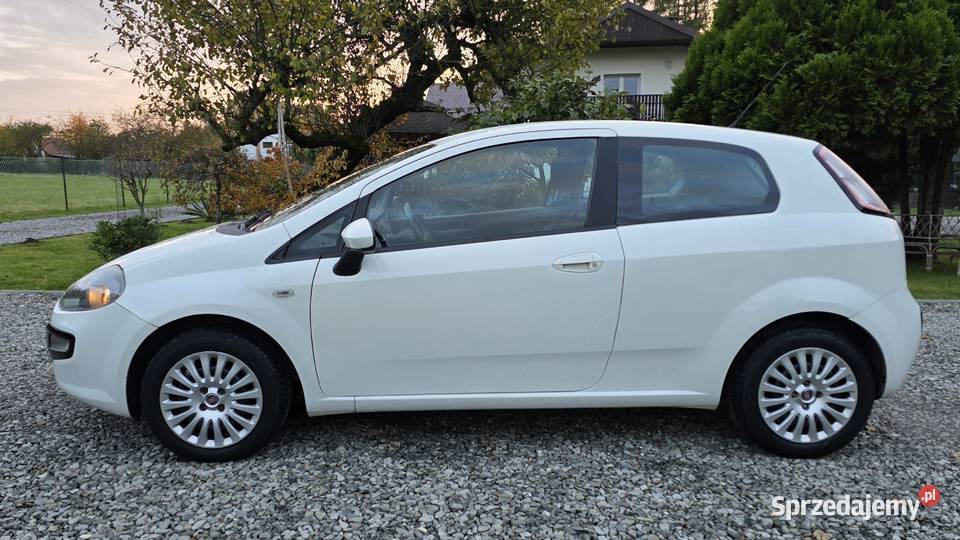 12 8V 69 MY LIFE Klimatyzacja Zadbany 122500km śląskie