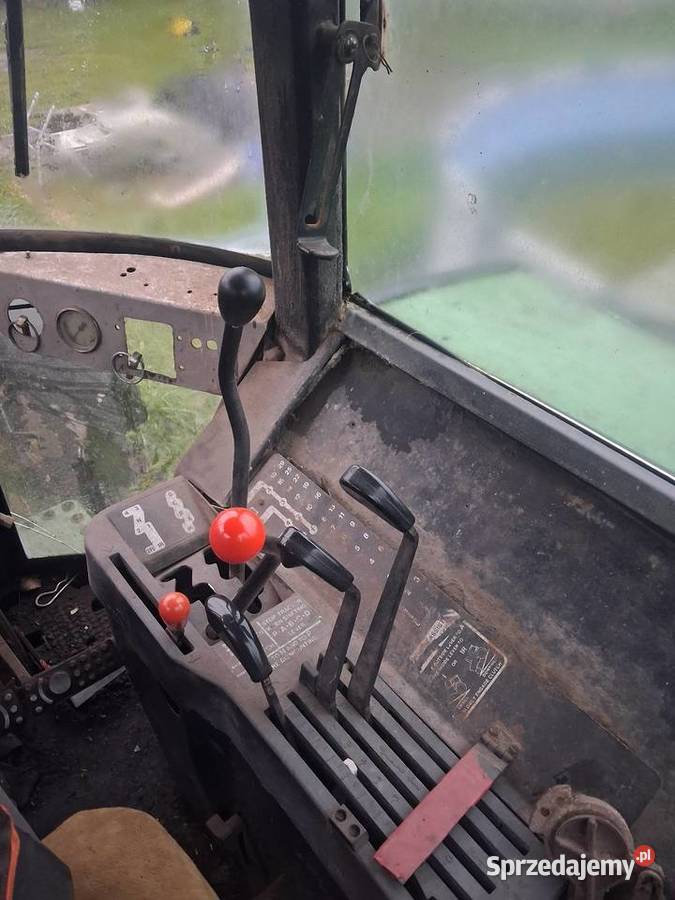 Sprzedam john deere 4240