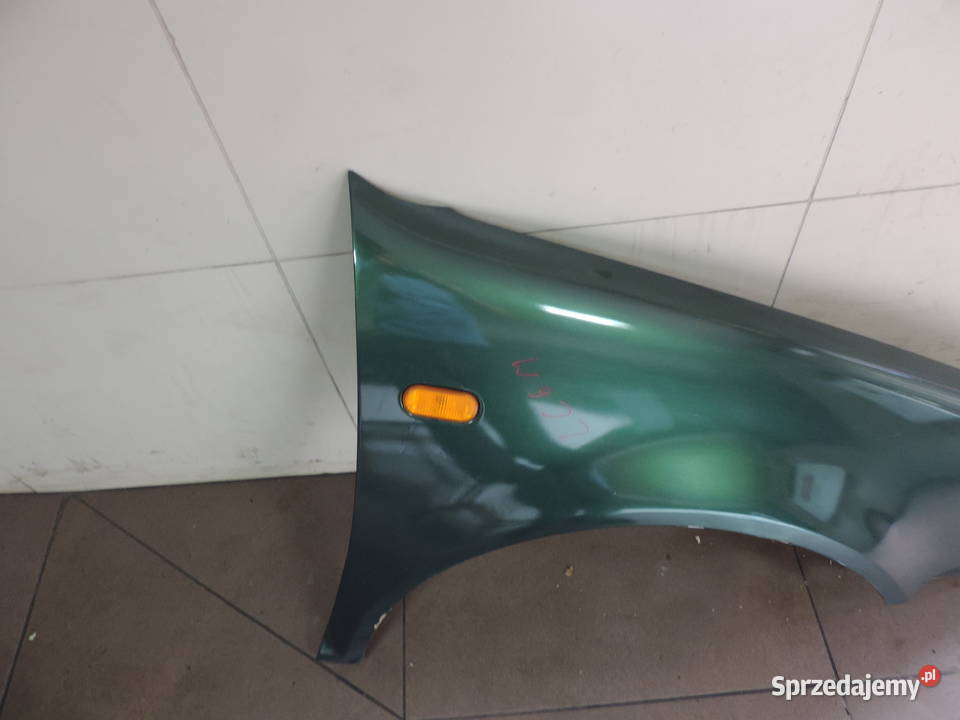 BŁOTNIK PRAWY PRZÓD VW GOLF 4 IV LC6M Nowy Sącz