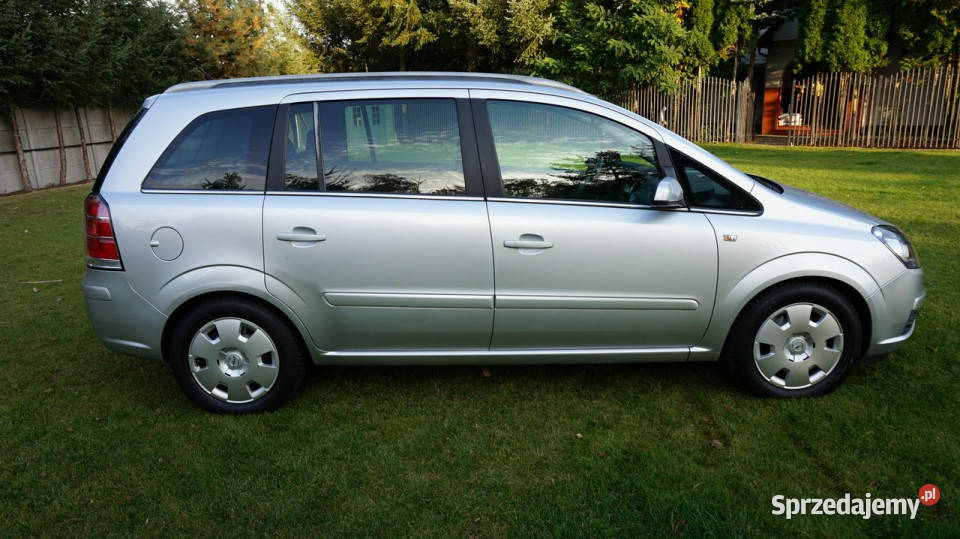 Opel Zafira zarejestrowany ubezpieczony Zielona Góra