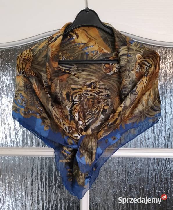 Apaszka z motywem tygrysów kwadratowa kolorowa wielkopolskie sprzedam