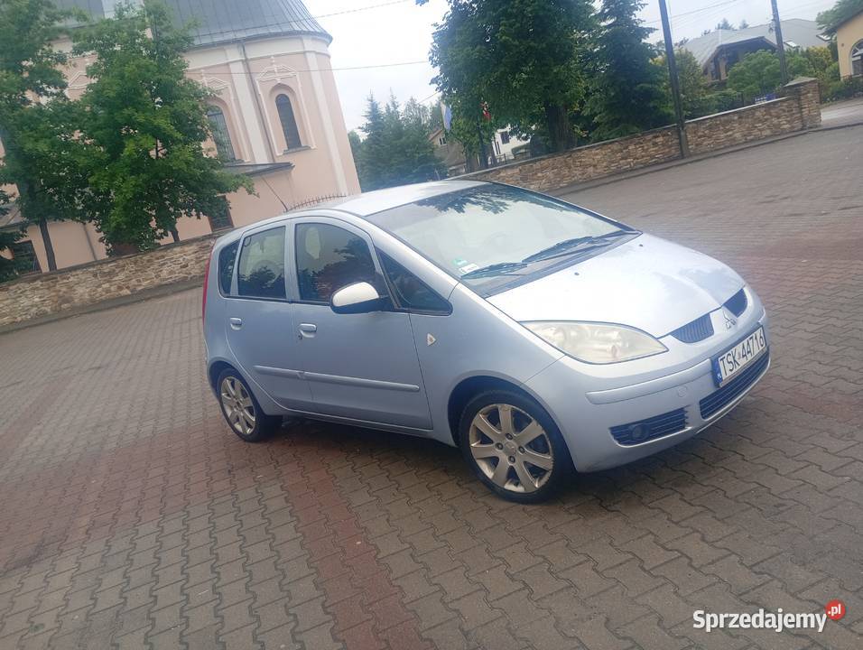 Sprzedam Mitsubishi Colt 15 benzyna Super stan benzyna Starachowice sprzedam