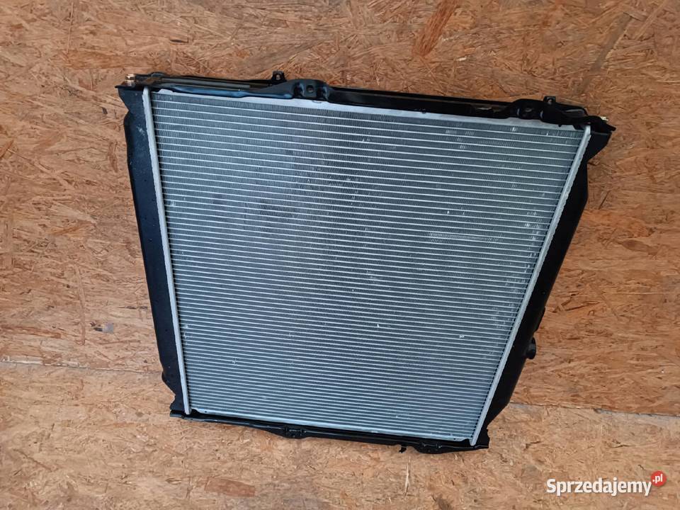CHŁODNICA WODY TOYOTA LAND CRUISER J90 34i V6 96 Nowy Tomyśl