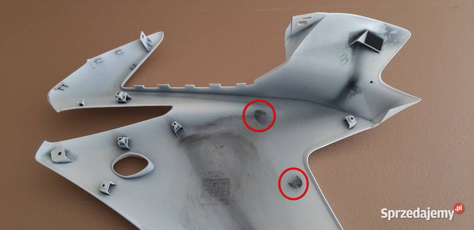 HONDA CBR 500R OWIEWKA PRAWA BOCZEK OSŁONA Trzciel