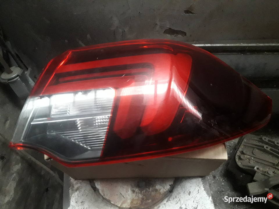 Lampa tył Insygnia sedan led Oświetlenie